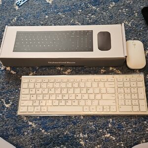 Sleek White Wireless Keyboard and Mouse Set
